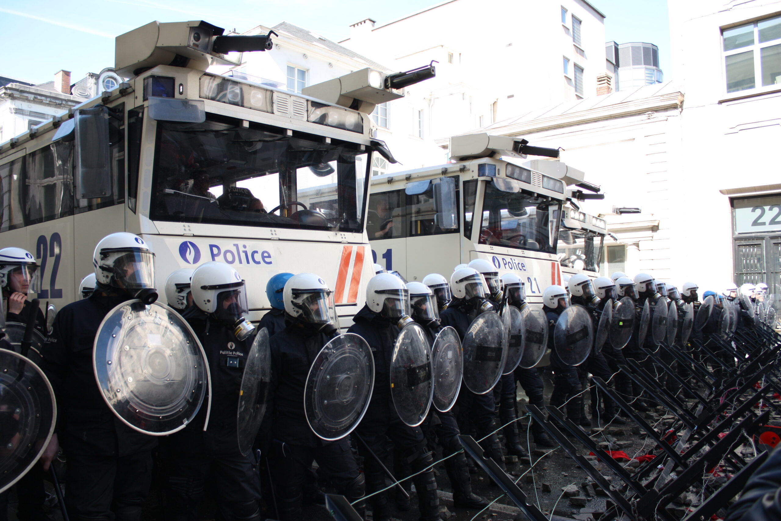 La manifestation en démocratie, terreau de débats ou zone de combat?